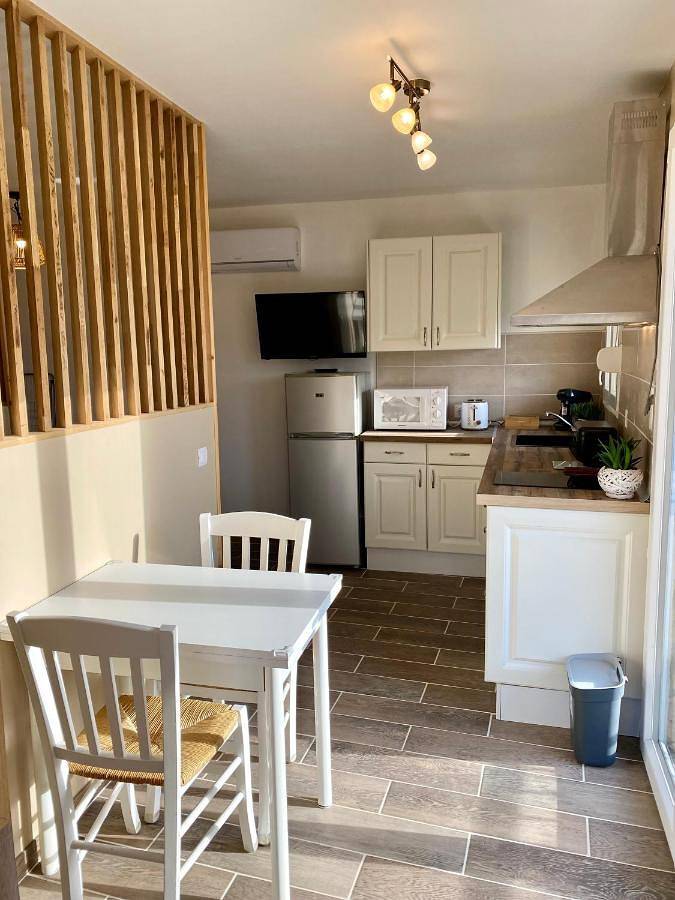 Gîte pour 3 personnes, avec vue et jardin à Suze-la-Rousse - 3