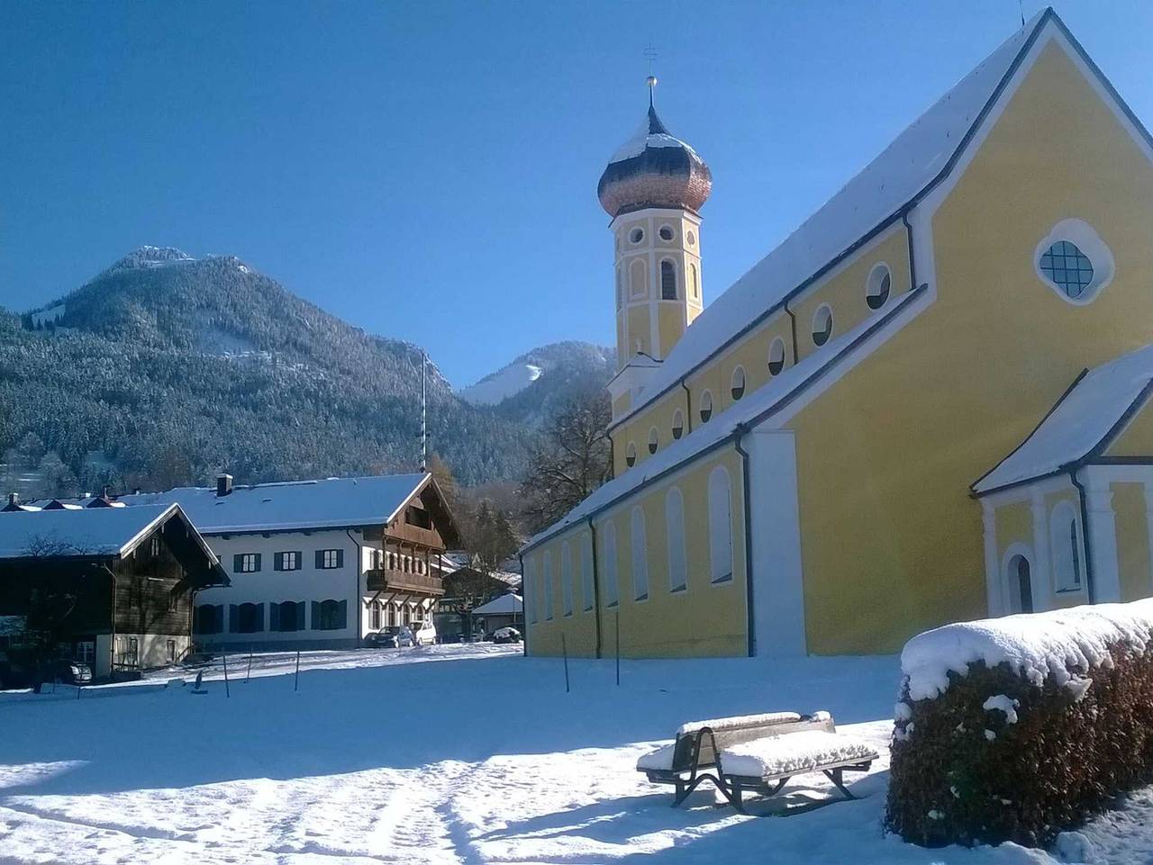 Ganze Ferienwohnung, Haus Wendelstein  Familie Alt - Schwalbennest Wohnung in Fischbachau, Alpenland Tegernsee Schliersee