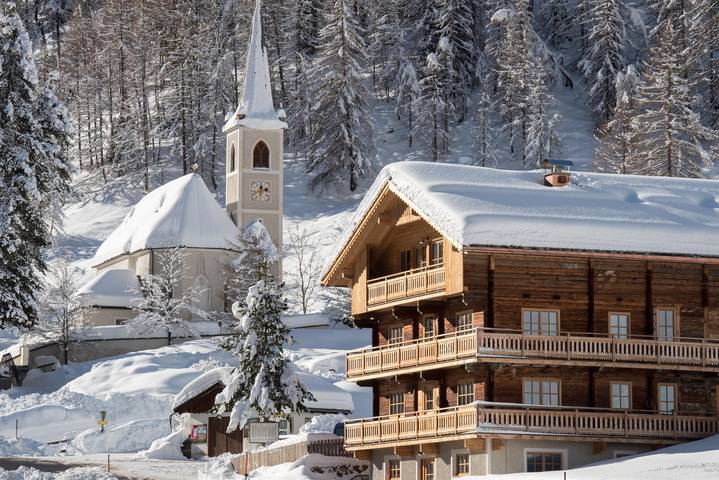 Ferienwohnung für 4 Personen, mit Balkon und Terrasse sowie Garten und Sauna in Innervillgraten
