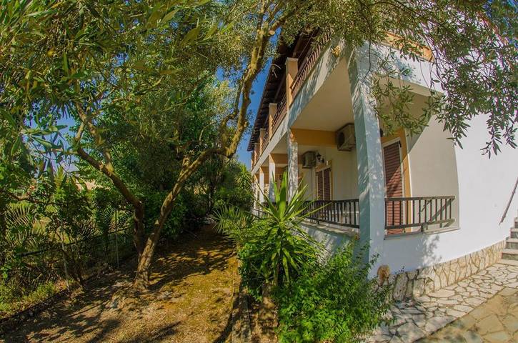 Two-Bedroom Apartment in Sidari, Corfú