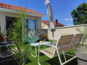 Location de vacances pour 5 personnes, avec terrasse à Clermont-Ferrand