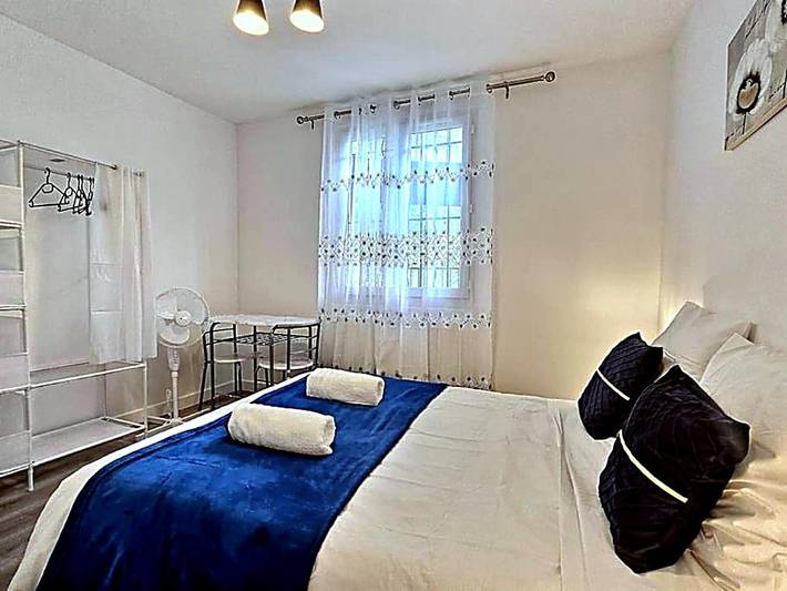 Location de vacances pour 8 personnes, avec terrasse à Montfermeil - 4