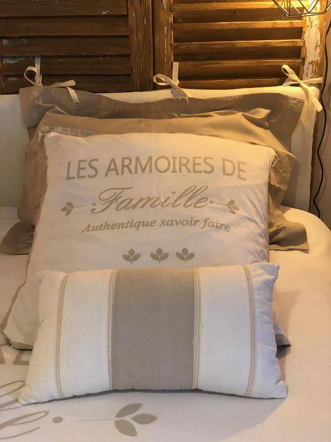 Double Room with Private External Bathroom in Cazouls-lès-Béziers, Côte méditerranéenne (France)