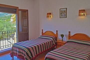 Cabaña para 6 Personas en Válor, Provincia de Granada, Foto 1