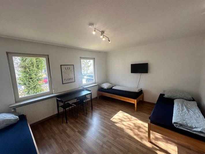 Ferienwohnung für 3 Personen, mit Terrasse und Garten