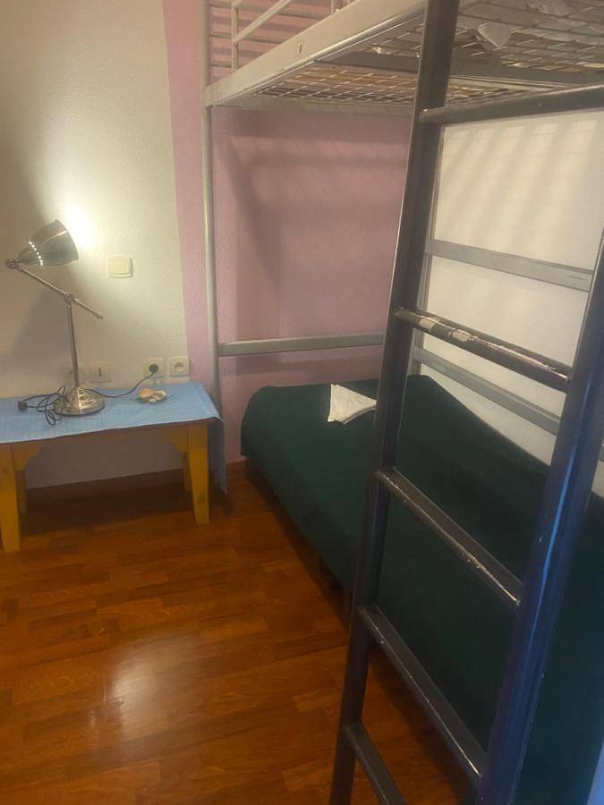 Parc de vacances pour 4 personnes, avec piscine et jardin ainsi que jacuzzi et balcon à Cassen - 3