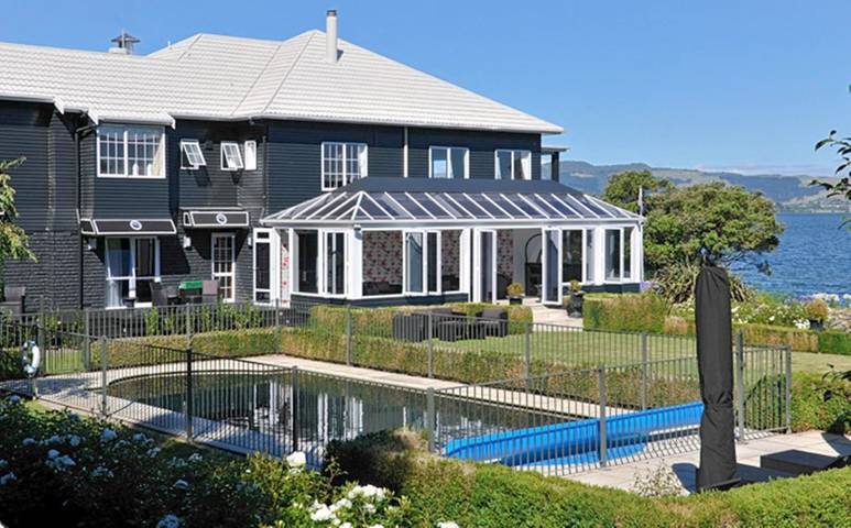 Hotel voor 2 personen, with whirlpool and zwembad as well as sauna and tuin in Nieuw-Zeeland