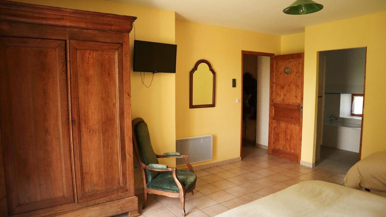 Petite Bonneblond in Saint-Désiré, Région de Montluçon