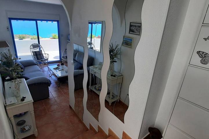 Apartamento entero, Apartamento Excelente / 2 Dormitorios / 2Wc / 2 SdeB / AC / Piscina / Vista Al Mar Y Castillo in Peñíscola, Costa del Azahar