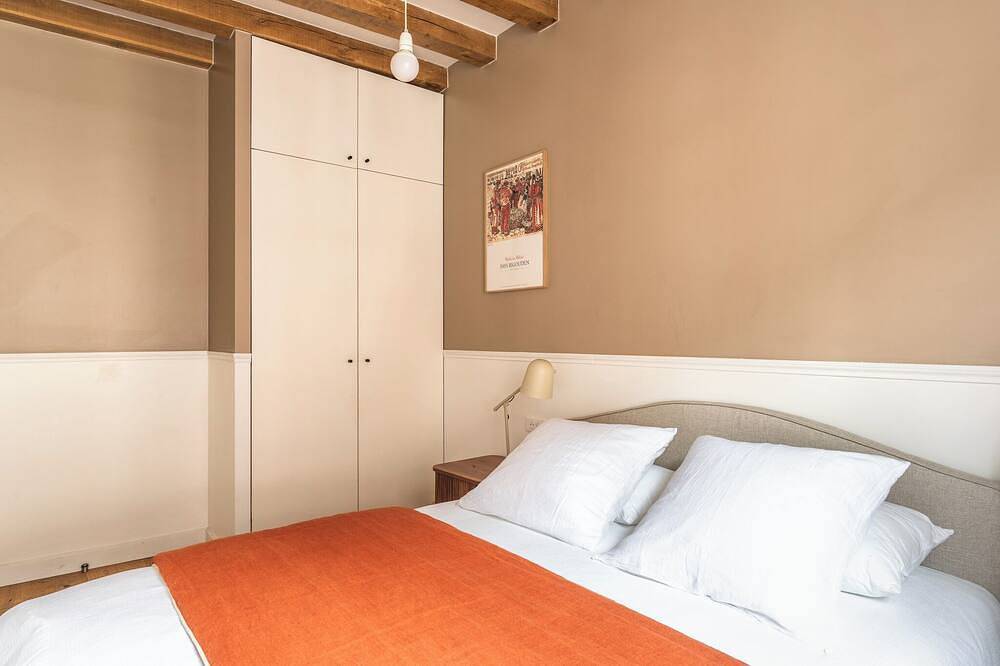 Maison De Ville 90 m2 Plein Centre Houdan A 5 mn A Pied De La Gare in Houdan, Yvelines