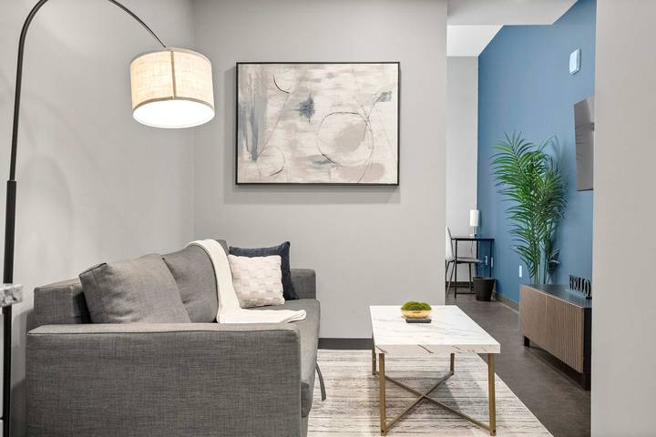 Vacation rental for 2 people, kid friendly in Pittsburgh