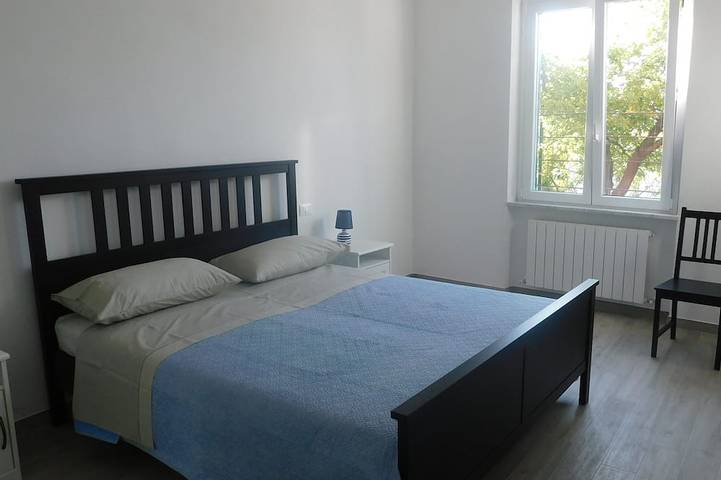 Appartamento E Terrazza 100 Mq Vista Mare+Panorama Lemeglio  Parcheggio Privato in Lemeglio, Moneglia