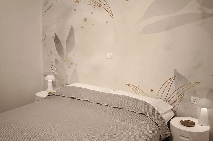 Ferienwohnung für 4 Personen, mit Balkon, mit Haustier in Baska Voda