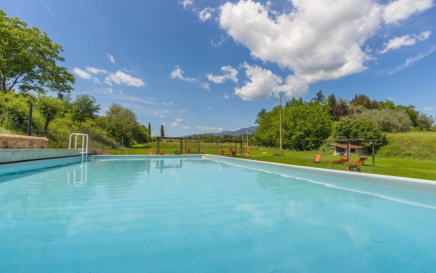 Entire holiday apartment, Le Fornaci - Dondo in Laterina Pergine Valdarno, Valdarno