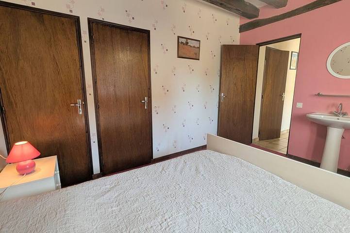 Gîte pour 11 personnes, avec jardin à Arthon - 4