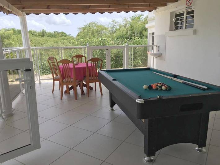 Location de vacances pour 4 personnes, avec vue ainsi que jardin et piscine dans Port-Louis Guadeloupe - 3