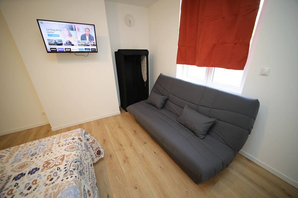 Appartement entier, Eden , L'élégant! Seul, en couple ou en famille. in Cambrai, Département Nord