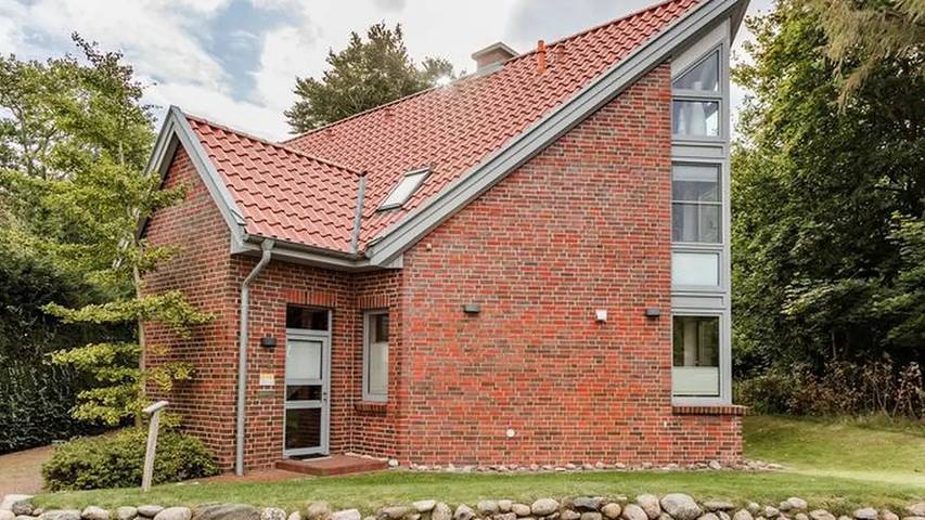 Ferienhaus für 6 Personen, mit Sauna und Balkon sowie Garten - 1