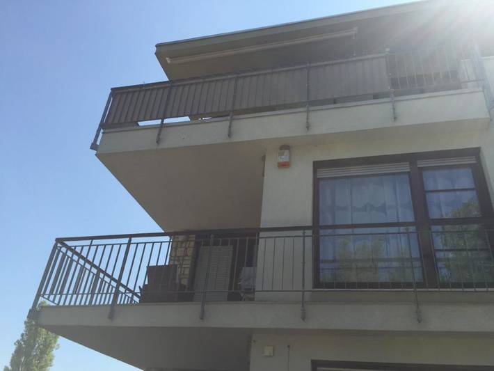 Ferienwohnung für 9 Personen, mit Garten und Seeblick sowie Pool und Ausblick in Zamardi - 2