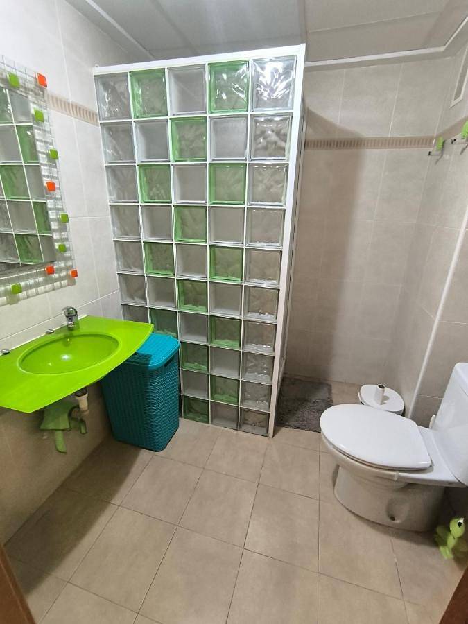 Apartamento de vacaciones para 5 personas, con balcón y piscina - 1