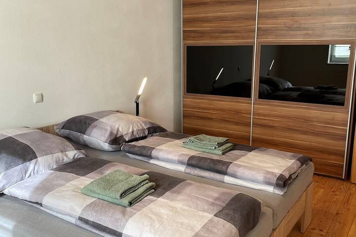 Ganze Wohnung, Ferienwohnung 62qm mit Terrasse und Wlan in Pressath, Naturpark Nördlicher Oberpfälzer Wald