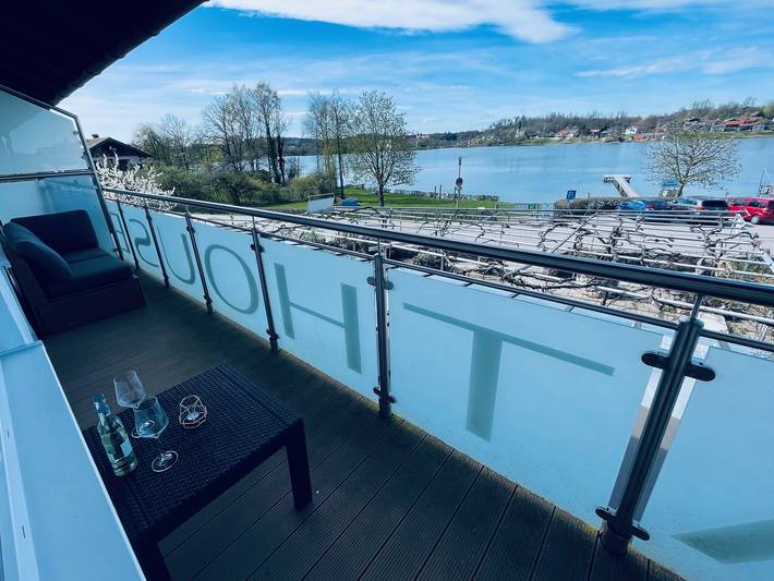 Ferienwohnung für 2 Personen, mit Balkon und Sauna sowie Seeblick am Chiemsee - 3