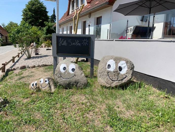 Ferienwohnung für 2 Personen, mit Terrasse und Garten in Steffenshagen