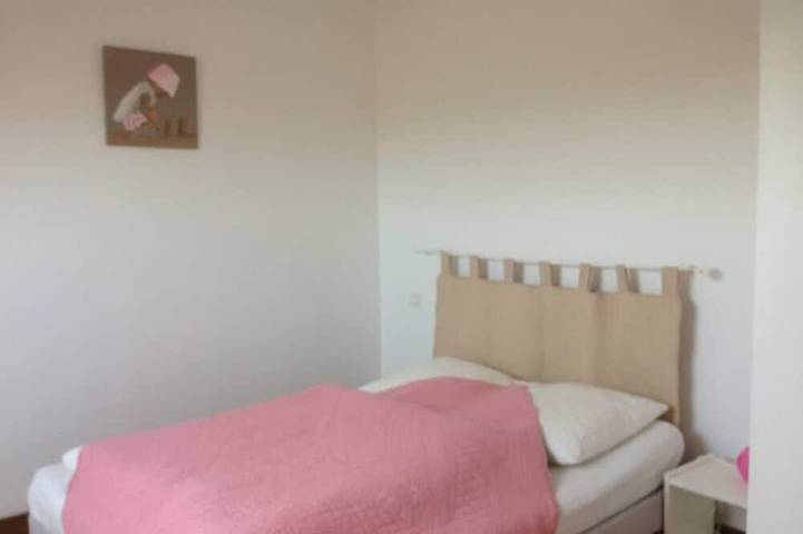 Location de vacances pour 8 personnes, avec terrasse et jardin à Sibiril - 3