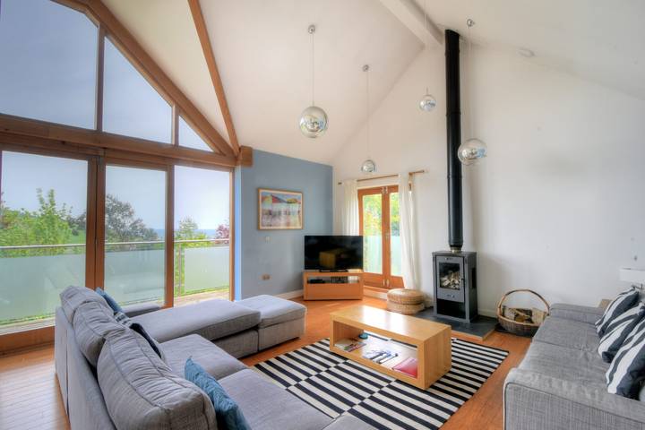 Holiday rental for 8 people, with Balcony and Garden in Charmouth