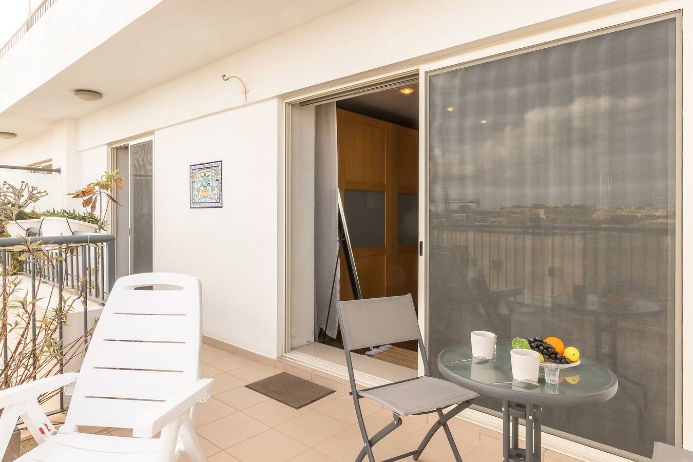 Ganze Wohnung, Modern and comfortable apart Savoy Garden in Gzira, Insel Malta