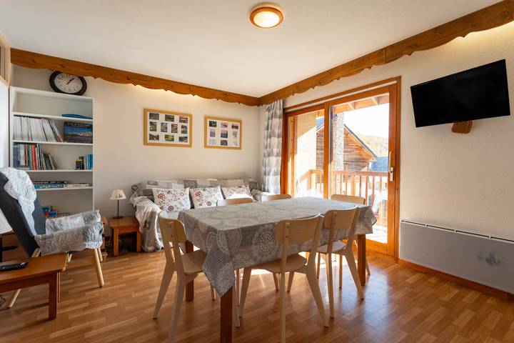 Gîte pour 6 personnes, avec balcon dans Queyras - 2