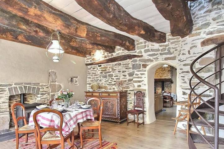 Location de vacances pour 5 personnes à La Roche-Derrien