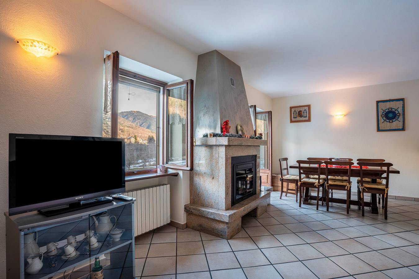 Entire apartment, Apartment 'Daniela' with Mountain View, Balcony and Wi-Fi in Comune di Druogno, Ticino Alps and Verbano