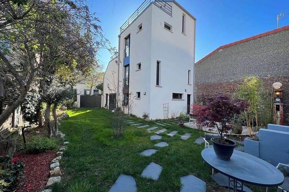 Villa Vintage chic , Arty, 10 mn centre de Paris Calme absolu, jardin, terrasses in Malakoff, Hauts-de-Seine