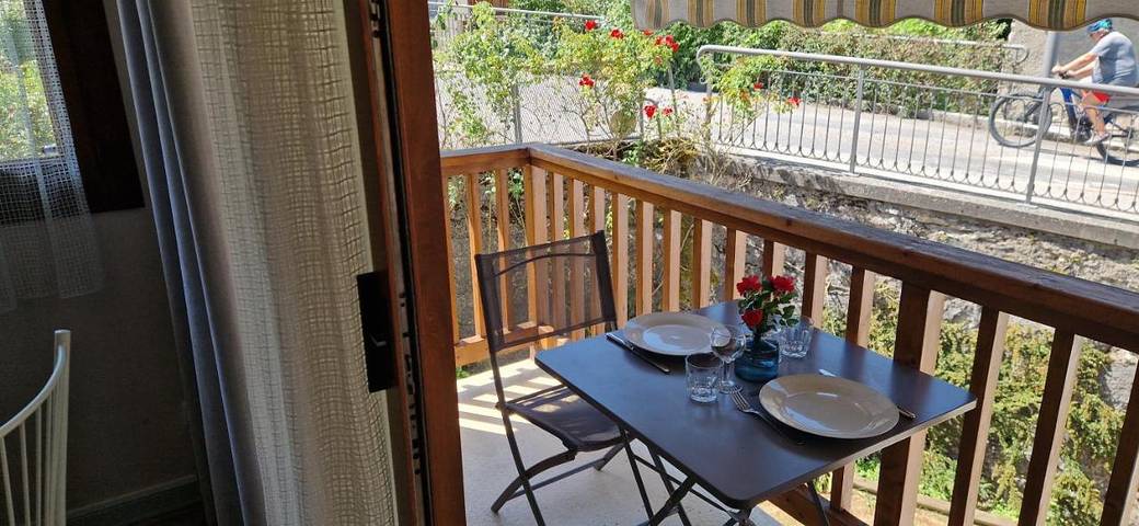 Gîte pour 2 personnes, avec jardin à Aigueblanche - 3