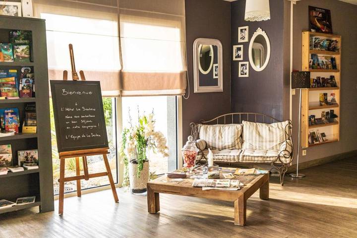 Hôtel pour 2 personnes, avec jardin et piscine, animaux acceptés