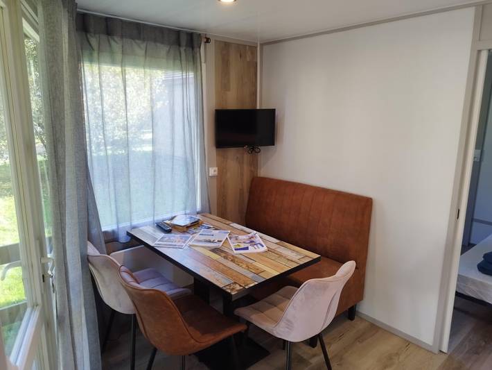 Chalet pour 5 personnes, avec terrasse ainsi que jardin et piscine, animaux acceptés en Cotes-d'Armor - 3