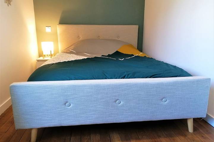 Appartement entier, Appartement moderne entièrement rénové in Aurillac, Région d'Aurillac