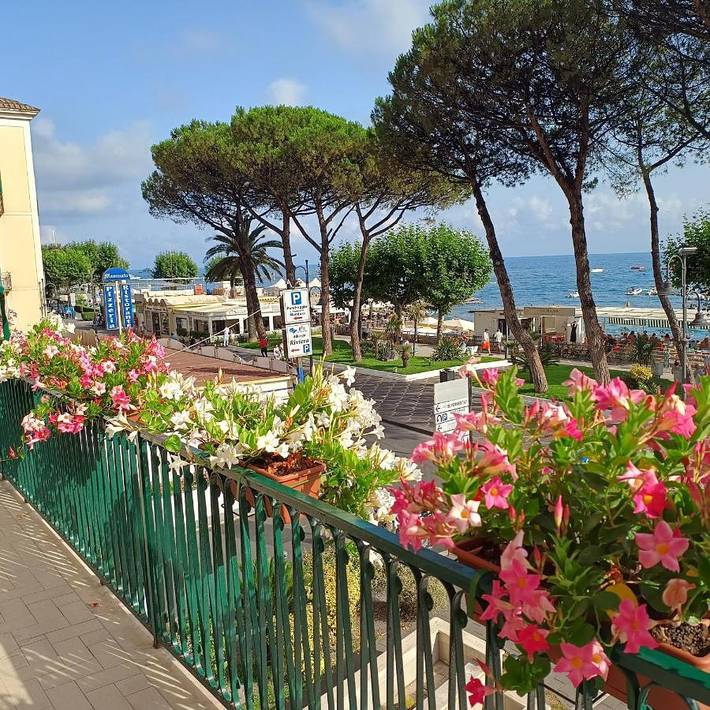 Ferienhaus für 6 Personen, mit Balkon und Ausblick - 1