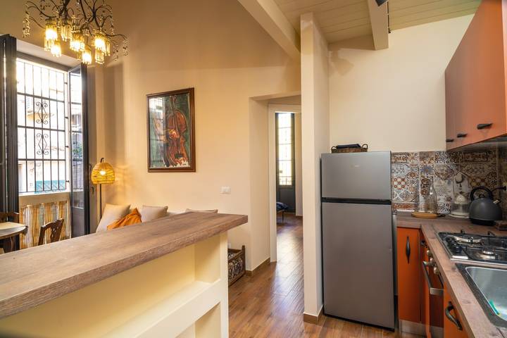 Casa de vacaciones 'Casa Yasmina' con terraza privada, Wi-Fi y aire acondicionado in Aci Castello (Borgo), Aci Castello