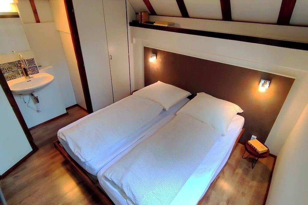 Vakantiehuis Laange in Nat. Park Kellerwald Edersee direct aan het Sauerland. in Frankenau, Waldecker Land