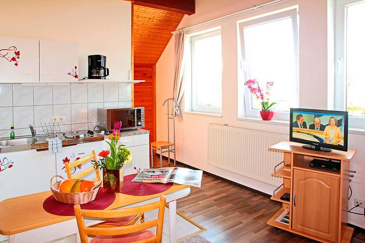 Ferienwohnung für 2 Personen, mit Garten in Zingst - 4