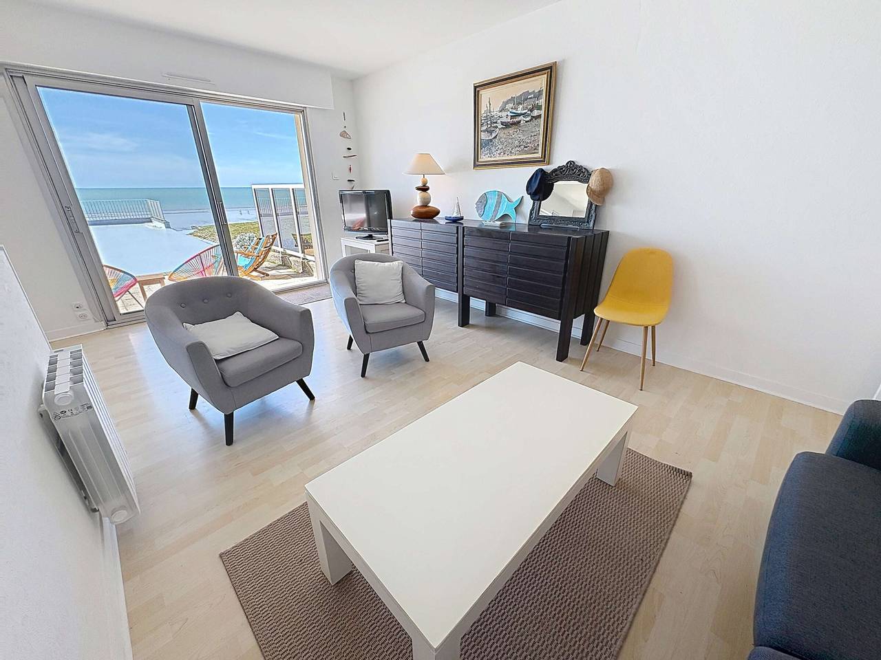 Apartamento entero, Apartamento frente al mar con terraza y aparcamiento in Jullouville, Côte de la Déroute
