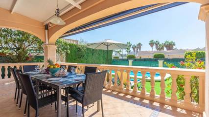 Villa in Alcúdia, Mallorca Norden für 9 