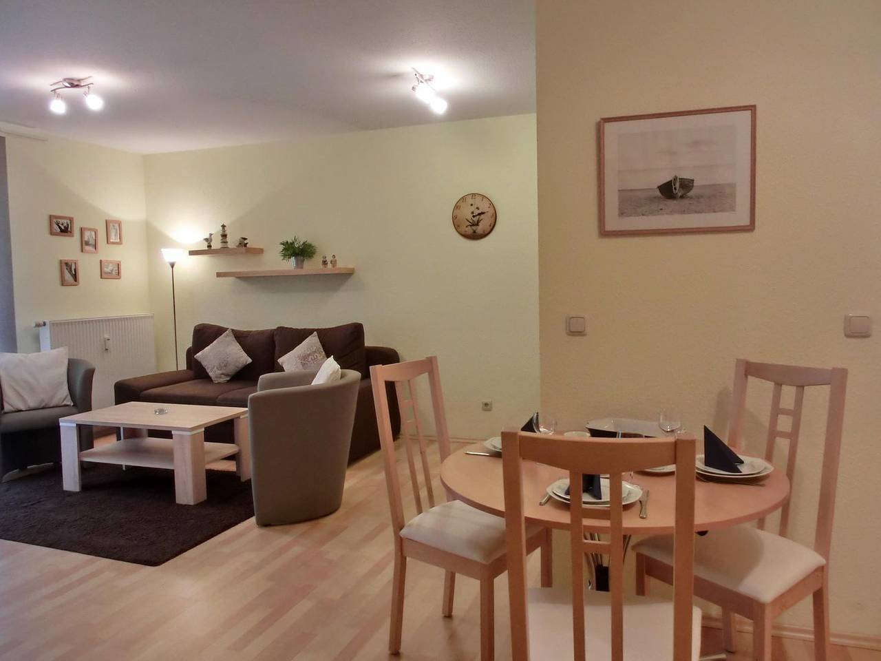 Apartamento entero, 2-Zimmer-Fewo für  3 Pers. im Eg, Terrasse in Graal-Müritz, Rostock y sus alrededores