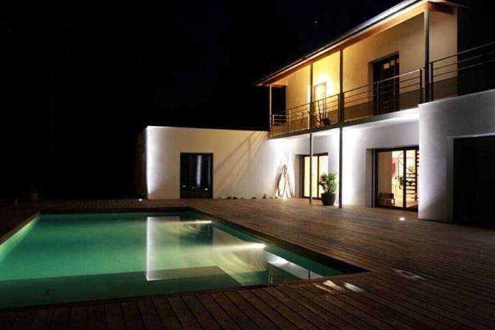 Maison de vacances pour 15 personnes, avec piscine et jacuzzi à Azur