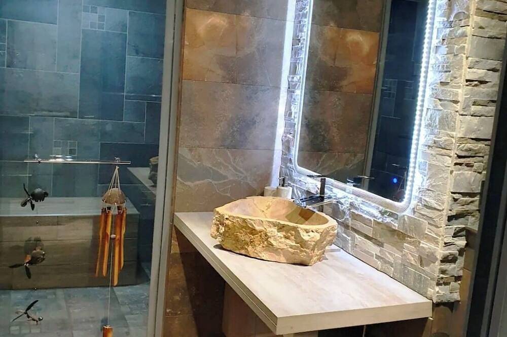 Appartement entier, Appart Charmant Jardin Et Hammam in Rumilly, Région d'Annecy