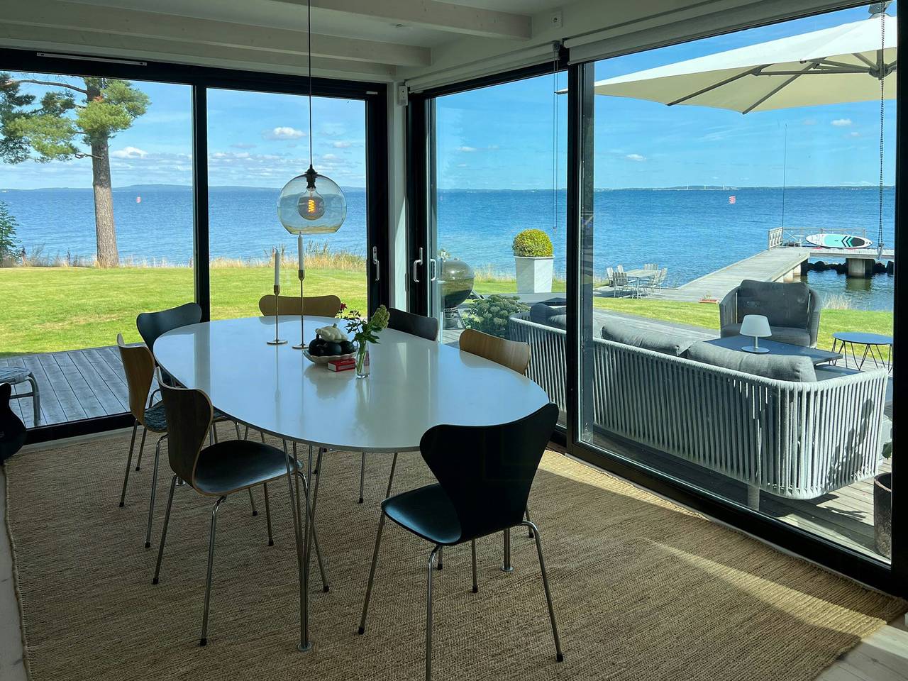 Villa mit Seeblick auf den Vättern in Vadstena in Vadstena, Vättern