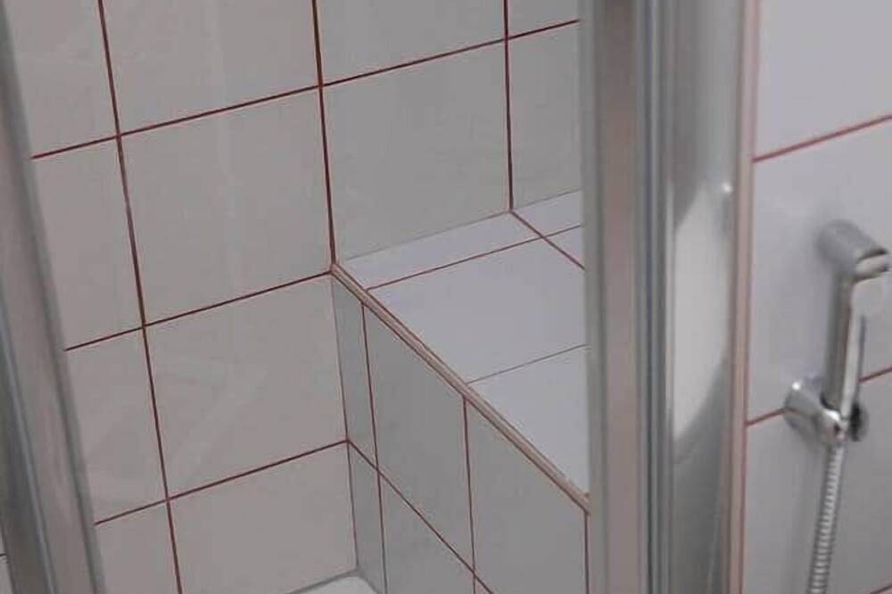 Rasperry Sorbet in Teramo Province