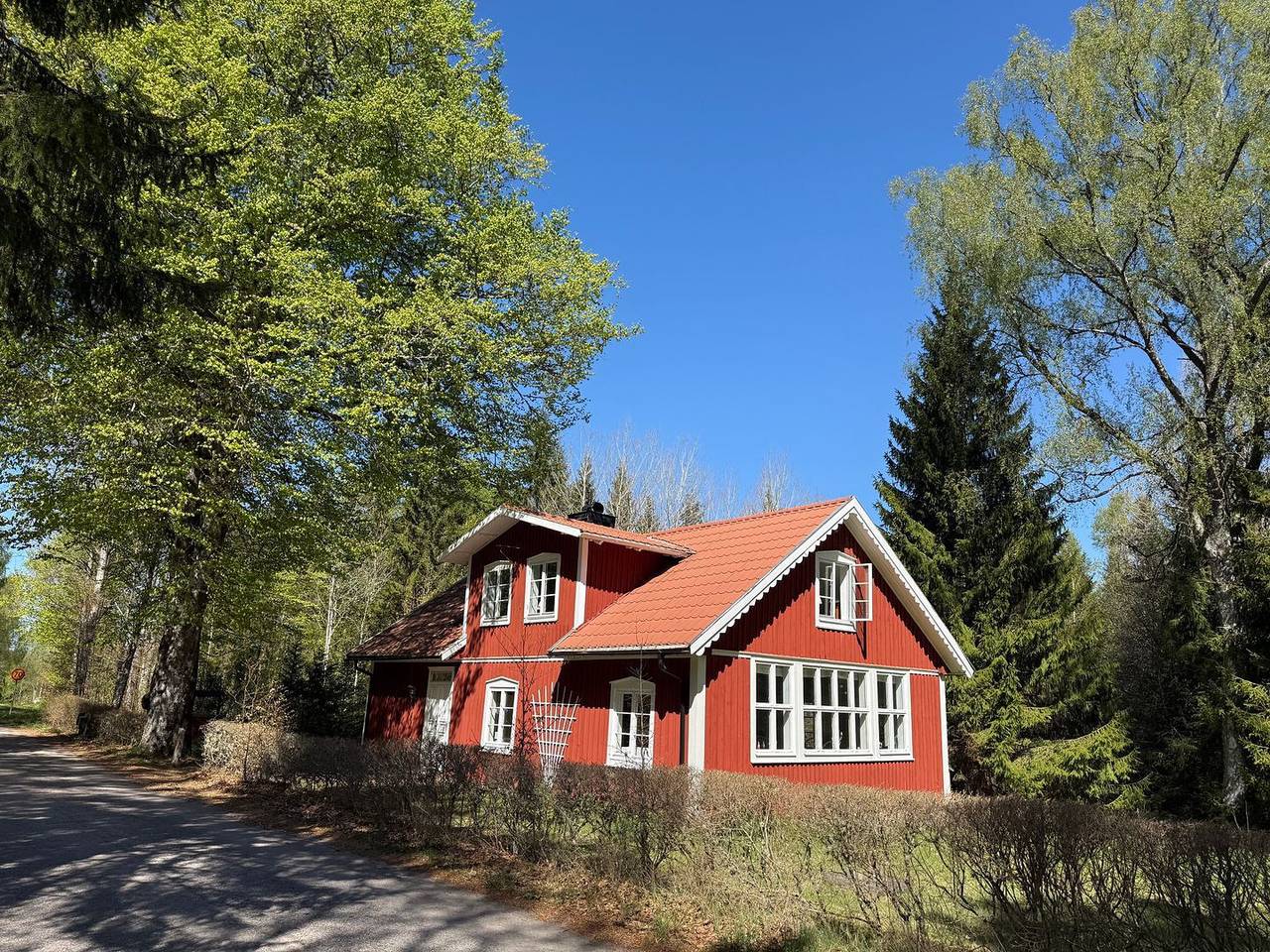 Hus för 4 Personer, med bastu samt trädgård och utsikt